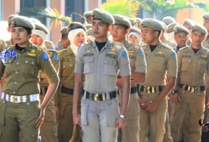 Perbedaan Sekolah Kedinasan