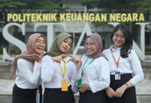 Tinggi Badan Sekolah Kedinasan